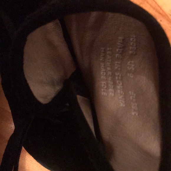 You by crocs wedge short suede boots size 8 - Picture 7 of 8